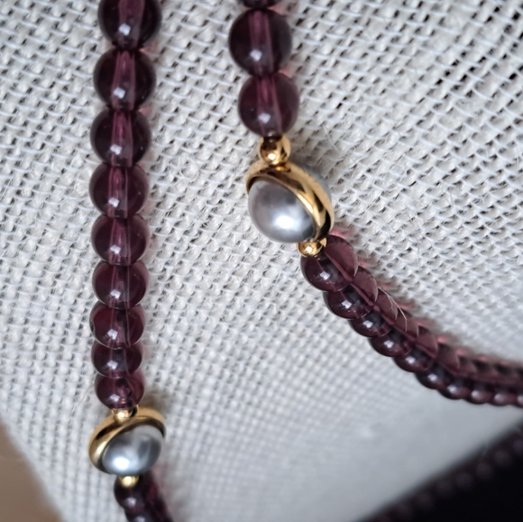 36" Clear Dark Purple Beaded Necklace With Gray Faux Pearl and Goldtone Accents - Picture 2 of 4